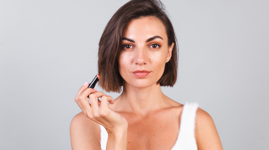 HOW TO APPLY THE PERFECT LIP MAKEUP