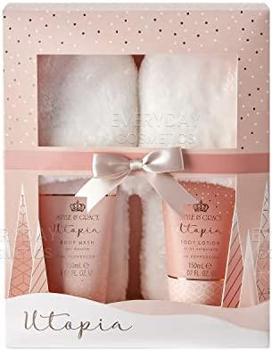 Style & Grace Utopia Fluffy Slippers Gift Set Eco Packaging 150ml Body Wash + 150ml Body Lotion + 1 Pair Fluffy Slippers